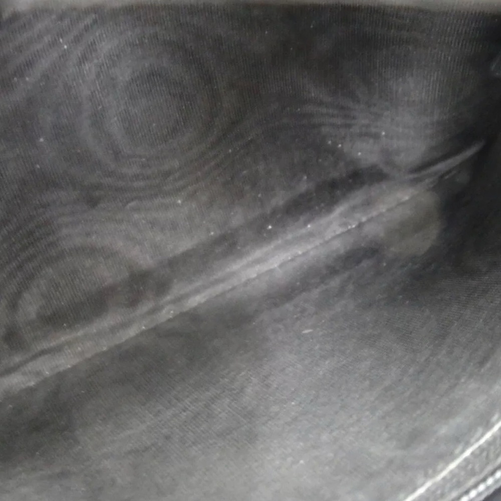 GUCCI GG PATTERN WALLET IN MINT CONDITION AUTHENTIC NWOT - Picture 13 of 16